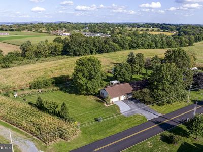 671 Snyder Hill Rd, Lititz, PA, 17543