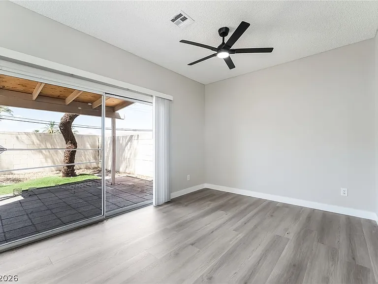 1656 Cloister Ave #0 — Photo 10