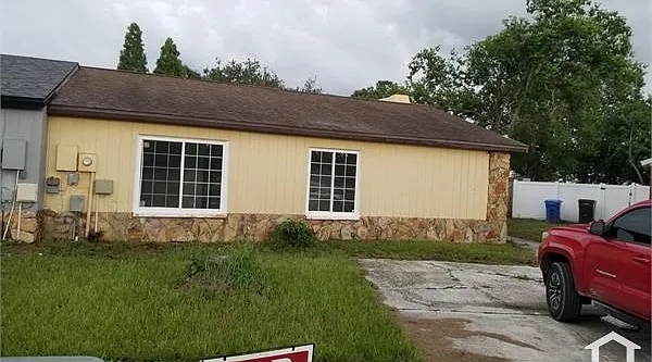 3 bed, 1116 sqft, $2,200 — Photo 3