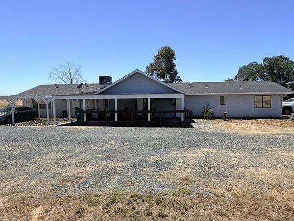 3rd image of 4081 La Grange Rd