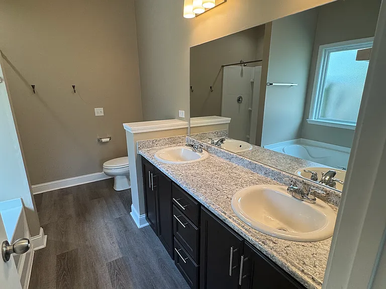 436 Talmadge Rd — Photo 12