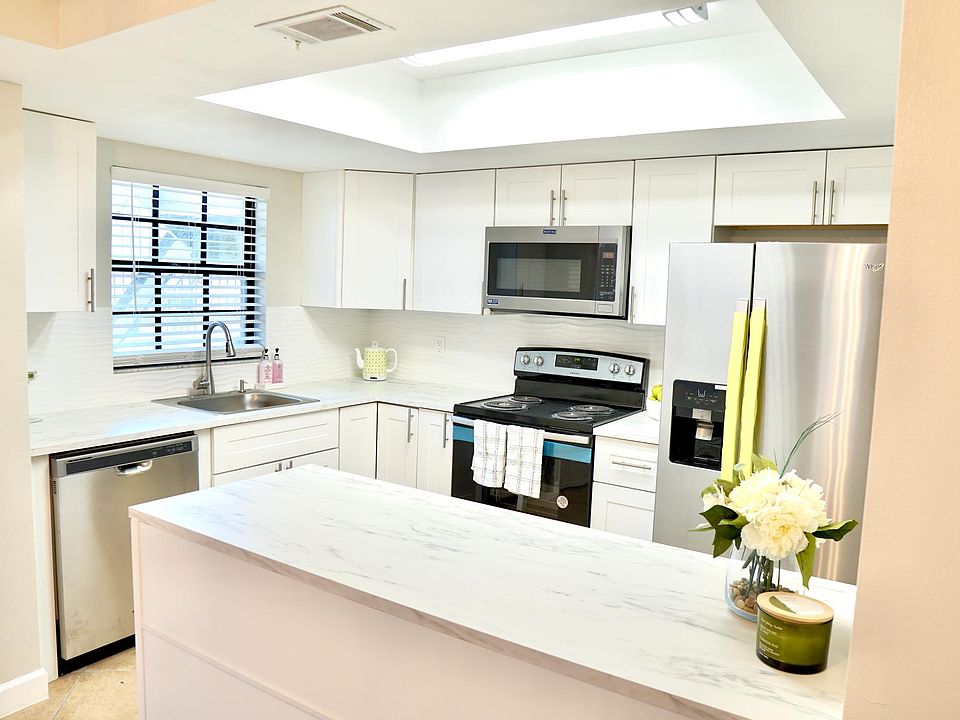 Brand new kitchen with new, top of the line Stainless Steel appliances