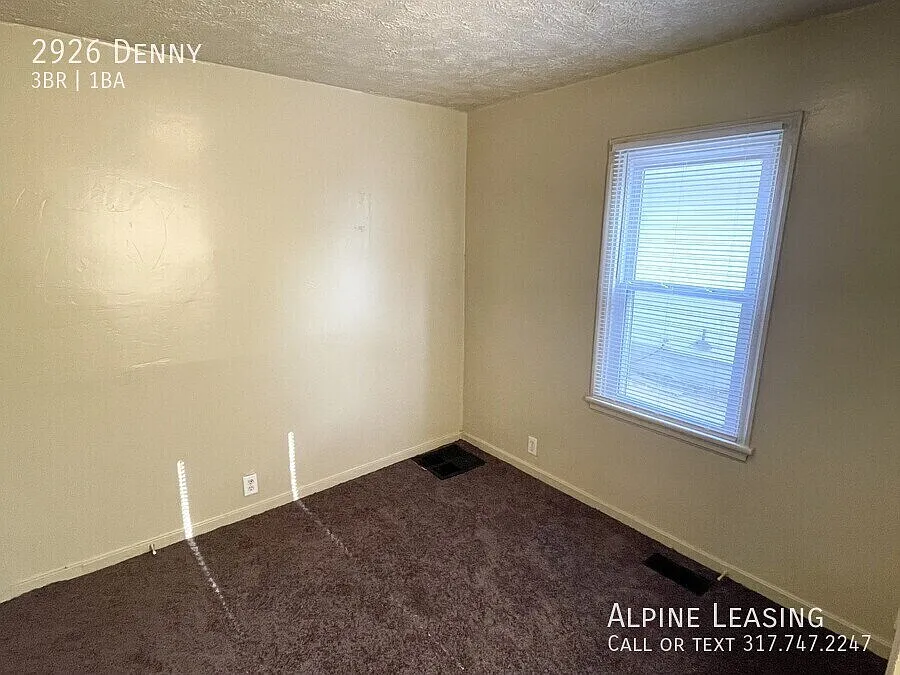 3 bed, 1.0 bath, $895 — Photo 4