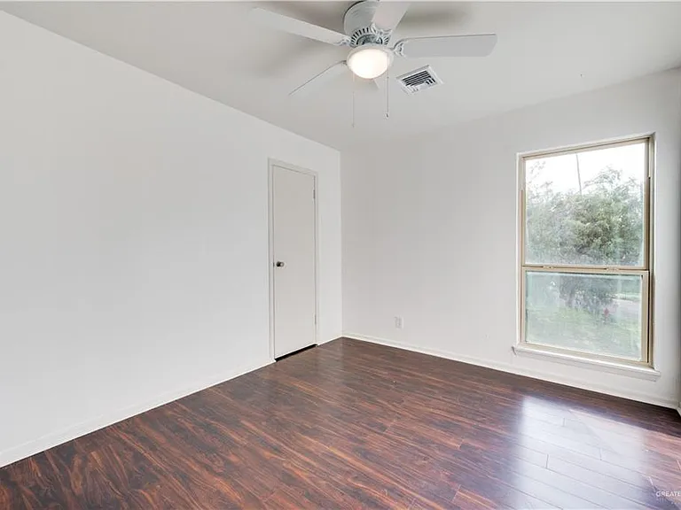 715 Continental Dr #3 — Photo 17