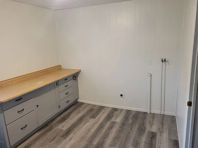 804 3rd St #3 — Photo 9