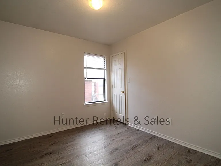 5006A John David Dr — Photo 17