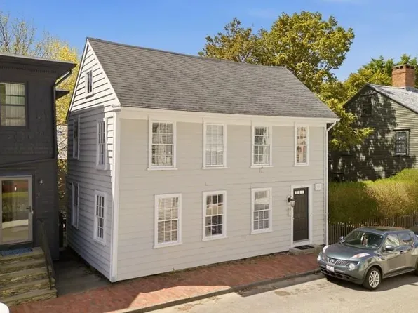 5 Division St, Newport, RI 02840