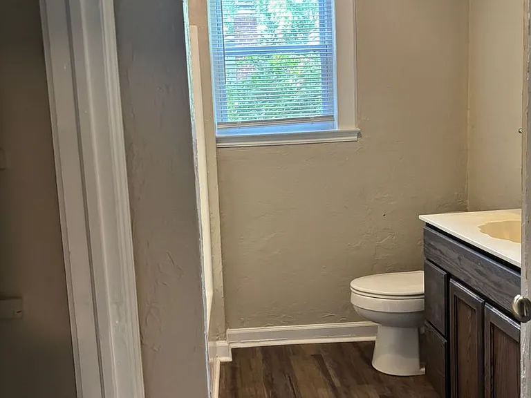975 Old Charlotte Rd — Photo 12