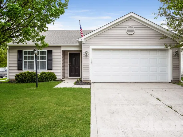 12574 Buck Run Dr, Noblesville, IN 46060