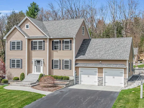 7 Cricket Ridge Drive, Windham, NH 03087