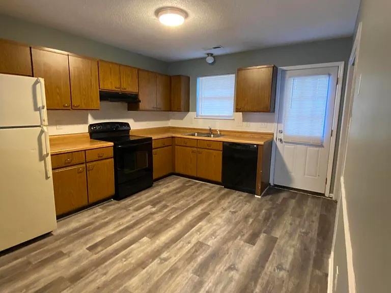 1524 Tramway Ct — Photo 3