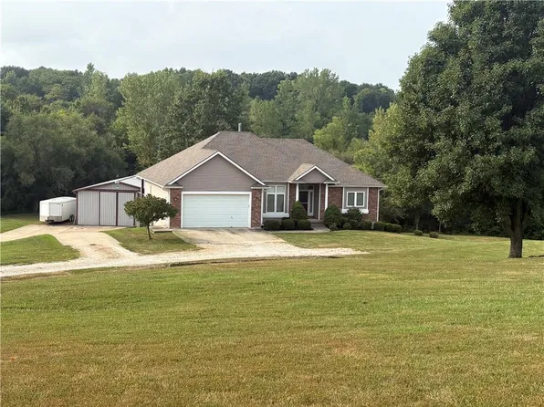 20009 Clinton County Line Rd, Holt, MO 64048
