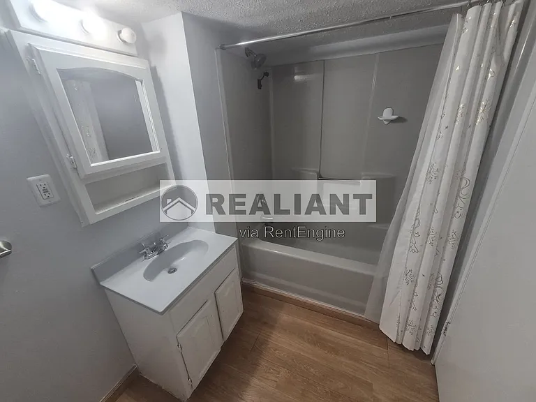 1725 Promontory Dr — Photo 16