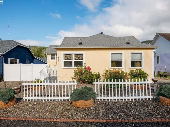 404 Jackson St, Ryderwood, WA 98581