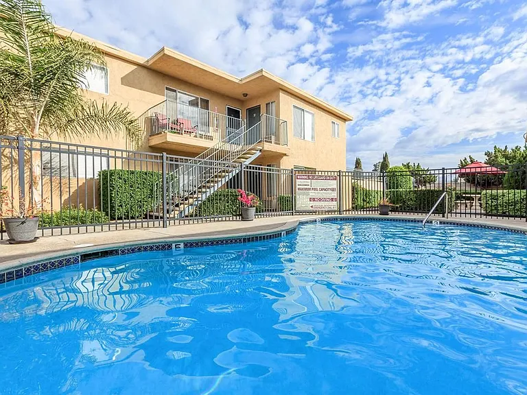 Casa Tierra Apartments — Photo 8