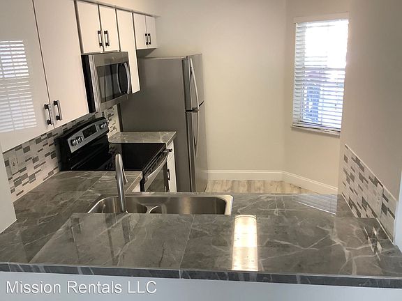 2nd image of 6860 Southgate Blvd APT 106