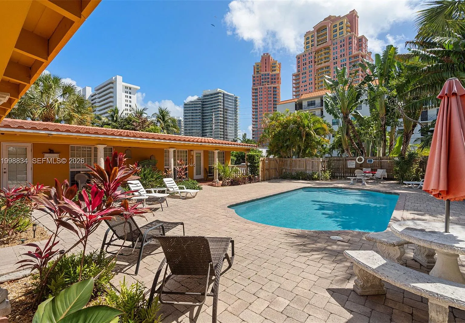 1 bed, 1.0 bath, 750 sqft, $2,900 — Photo 1