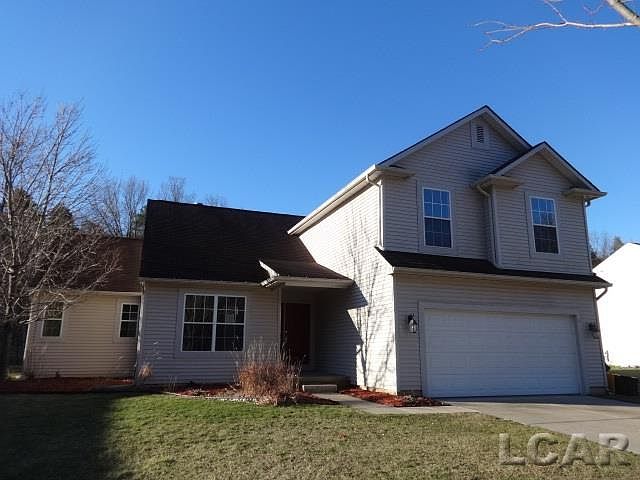1st image of 527 Emerald Glen Dr