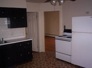 868 Lonsdale Ave APT 3R, Central Falls, RI 02863