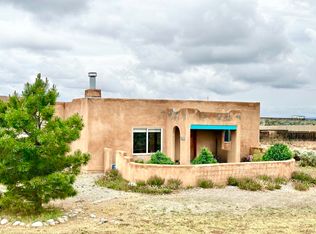 4 Calle De Isiah, Ranchos De Taos, NM 87557