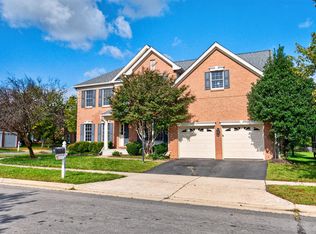 25289 Talent St, Chantilly, VA 20152