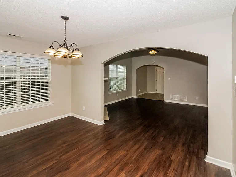 7317 Green Ash Dr — Photo 3