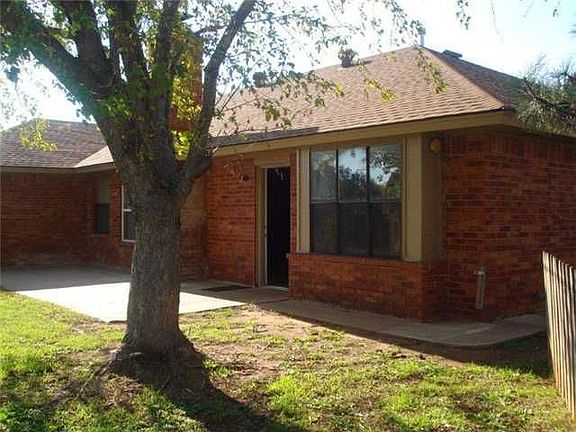 4th image of 1816 Sequoyah Ct