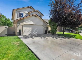 836 W Ashby Dr, Meridian, ID 83646