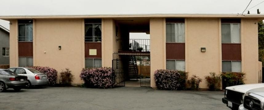 1st image of 1615 L Ave