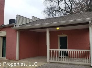 315 W Main St APT 12, Mascoutah, IL