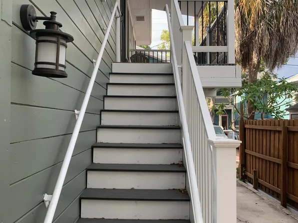 151 9th Ave N #3, Saint Petersburg, FL 33701