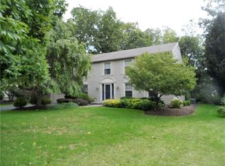 53 Wheelock Rd, Penfield, NY 14526