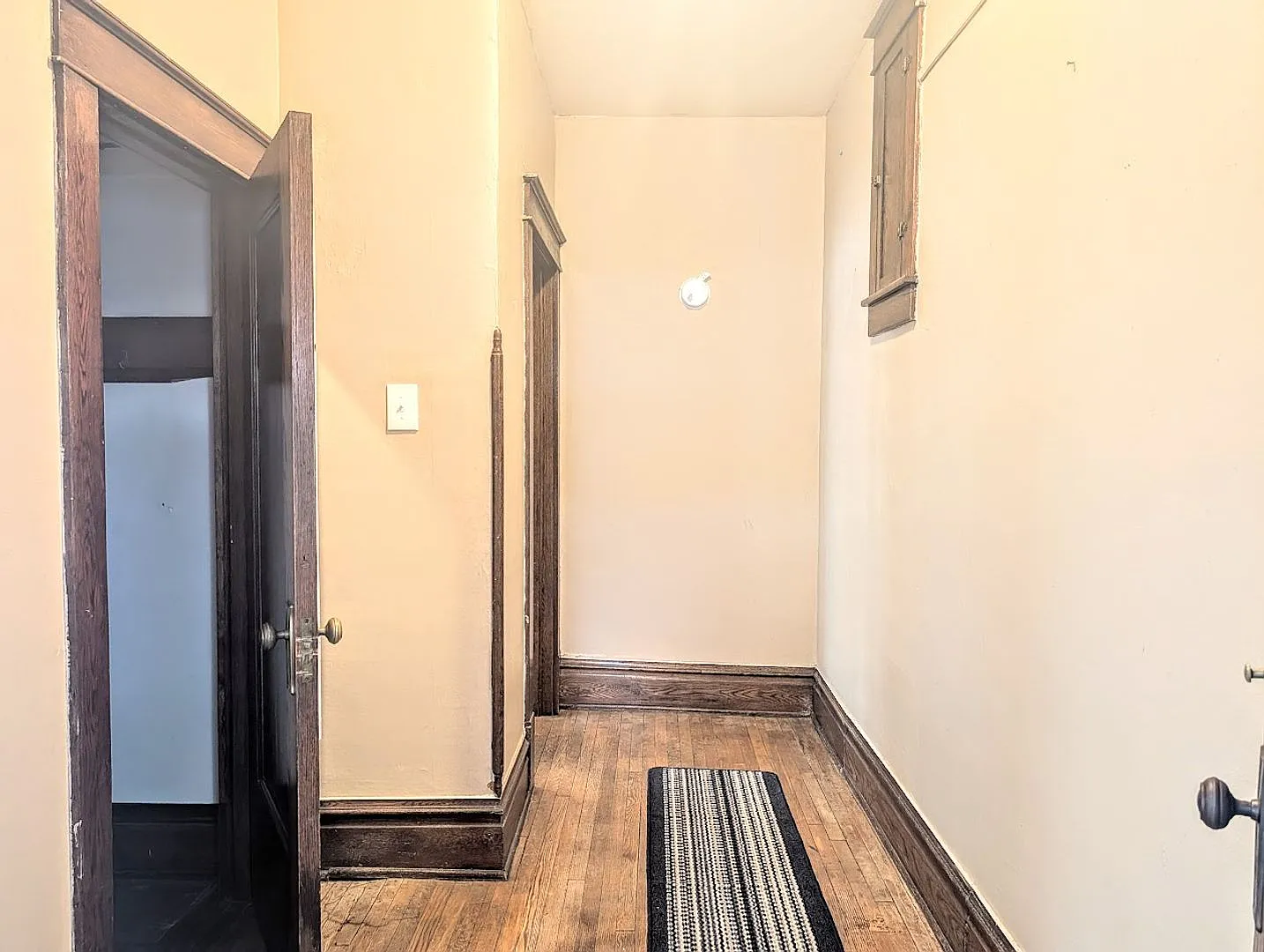 Apartment in Bedford, PA — Photo 2