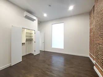 Rented by Brighton Management