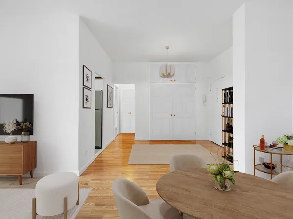 1020 Grand Concourse image 5 of 15