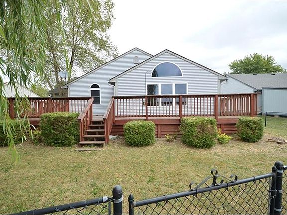 3rd image of 7912 Janel Dr