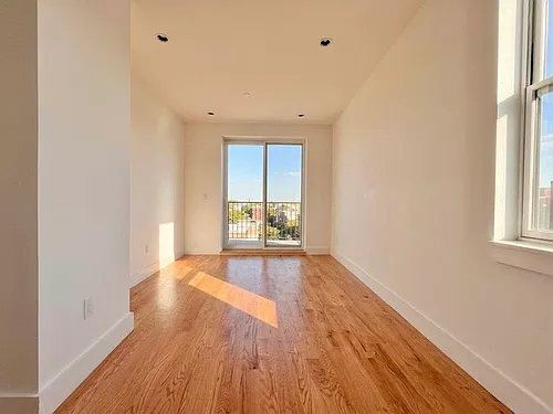 1644 New York Ave #6B Photo 1
