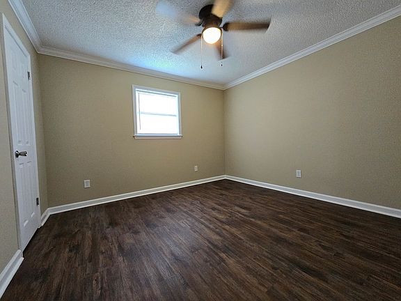 4th image of 500 Perkins Dr