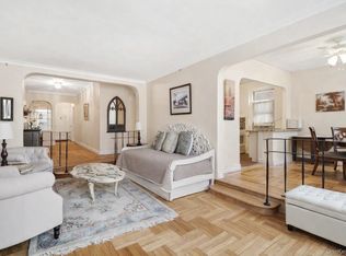 601 Pelham Parkway N #106, Bronx, NY 10467