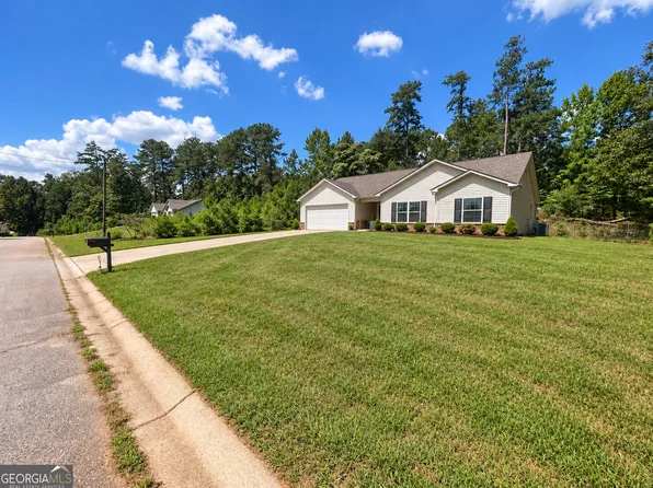 101 Freedom Ct, Temple, GA 30179