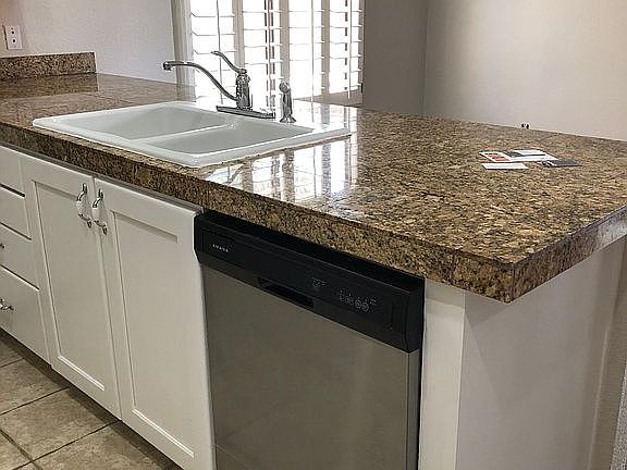 3rd image of 2317 Chapman Hill Dr