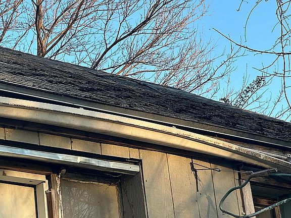 5th image of 4404 S Benton Ave
