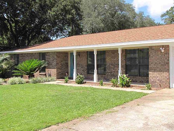 3rd image of 311 Shetland Ct
