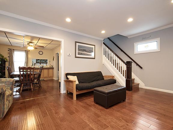 4th image of 8608 241st St