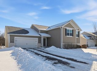 1096 Sunset Ave, Montrose, MN 55363