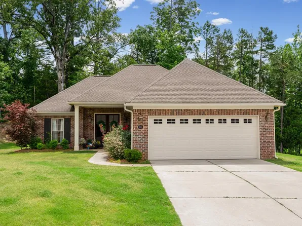 2010 Pebble Creek Cv, Oxford, MS 38655