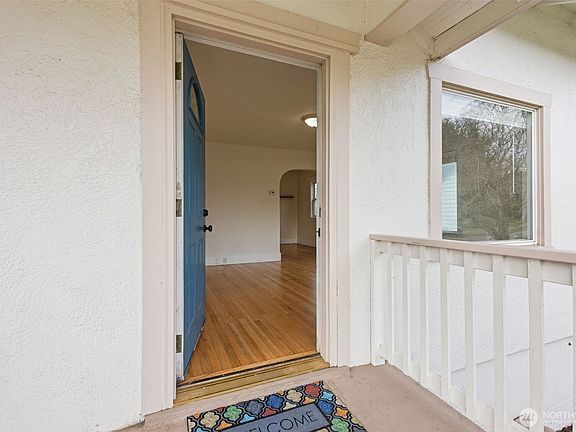3rd image of 2112 S Ash Street