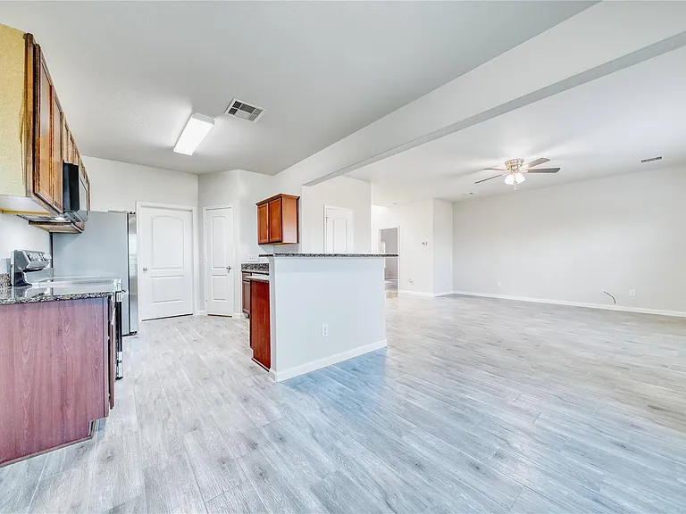 6934 Orchid St — Photo 17