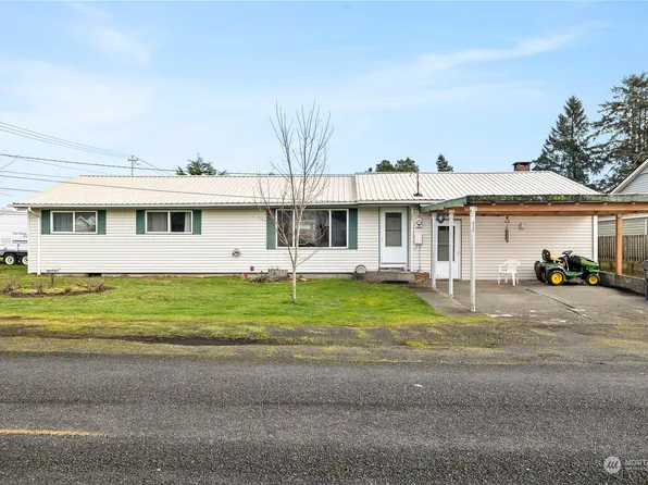 606 S Broadway Street, Westport, WA 98595