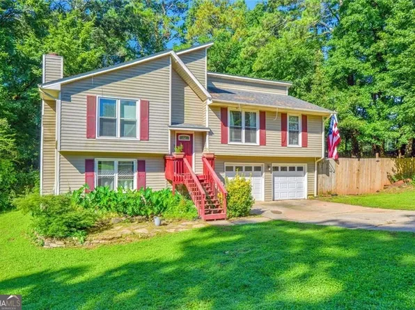 4933 Woodstream Ln NW, Acworth, GA 30102